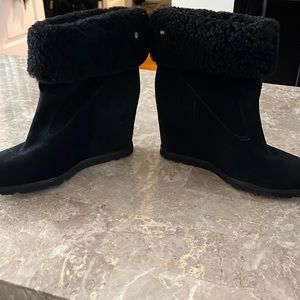 Ugg wedge ankle boot